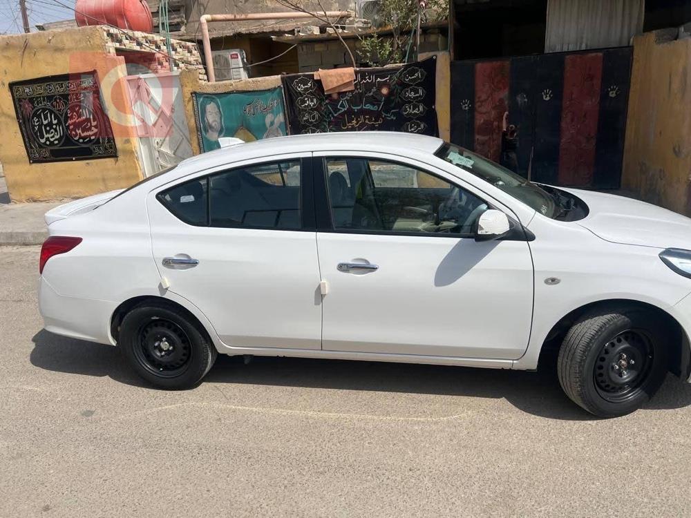 نيسان صني